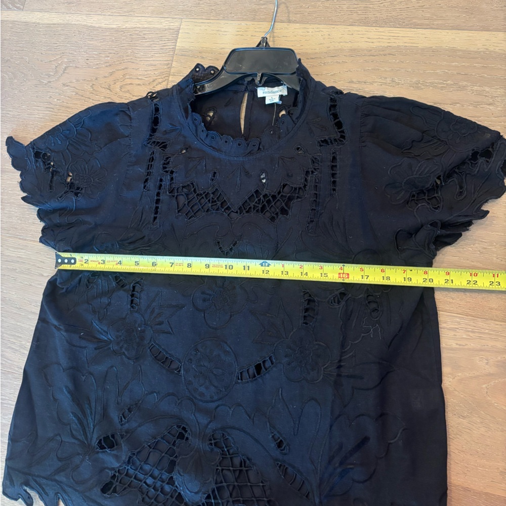 Sundance Ayre Lace Blouse Top Black Cutout Floral Ruffle Cotton Short Sleeve LG - Picture 10 of 13